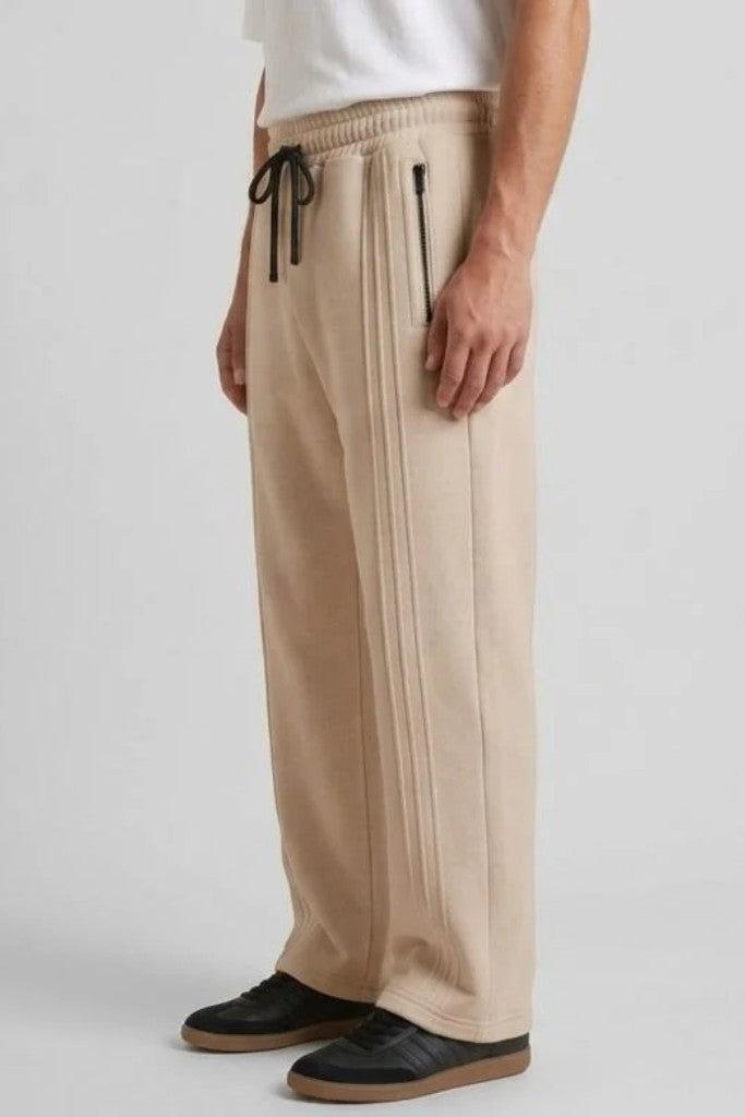 Beige & Black The Essential Duo
